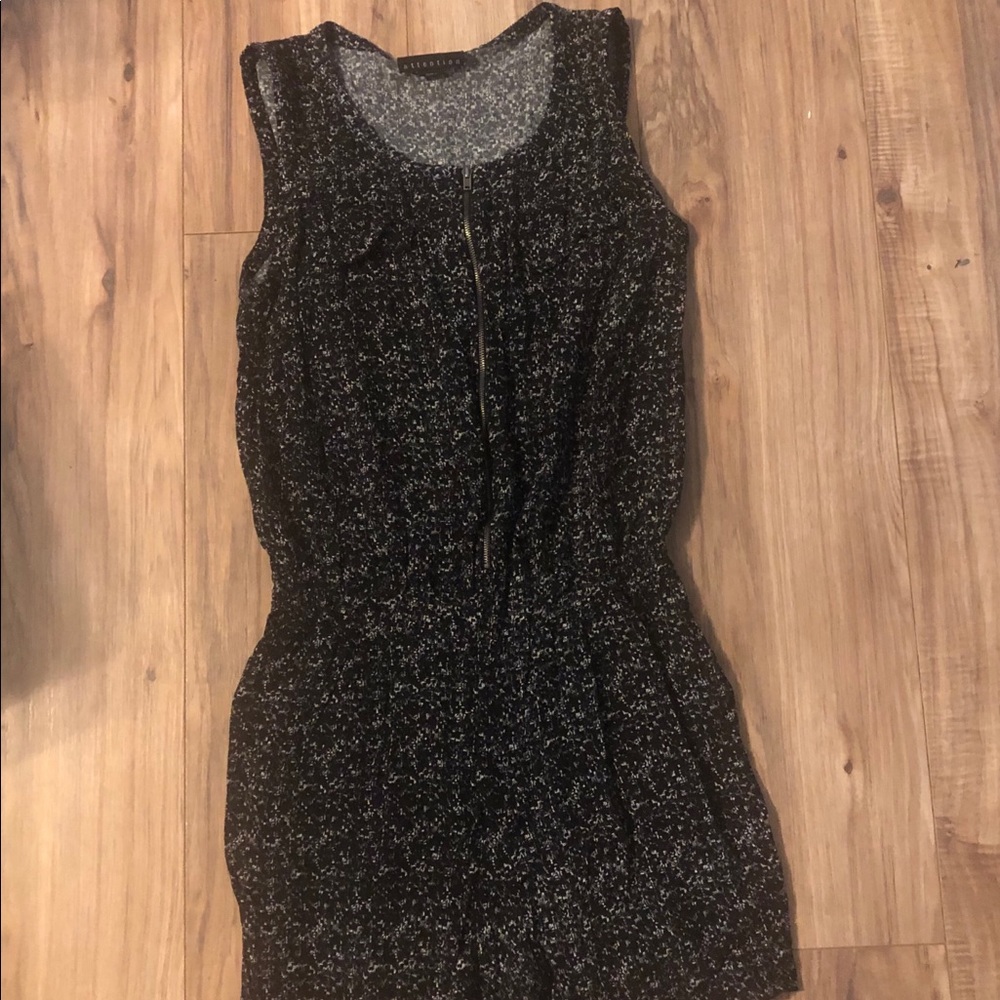 ❤️Cute Black Romper Size L